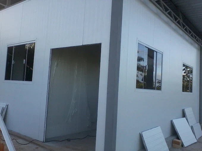 Fachada de fechamento industrial executado pela Invernia